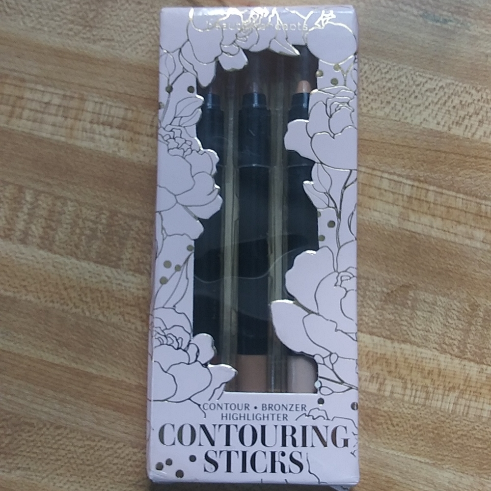 Beauty Concept 3 pieces Contour, bronzer, highlighter
